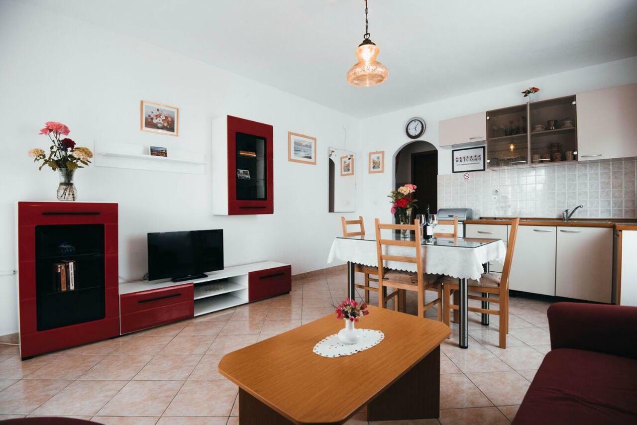Apartmani Tamaris ヴォディツェ エクステリア 写真