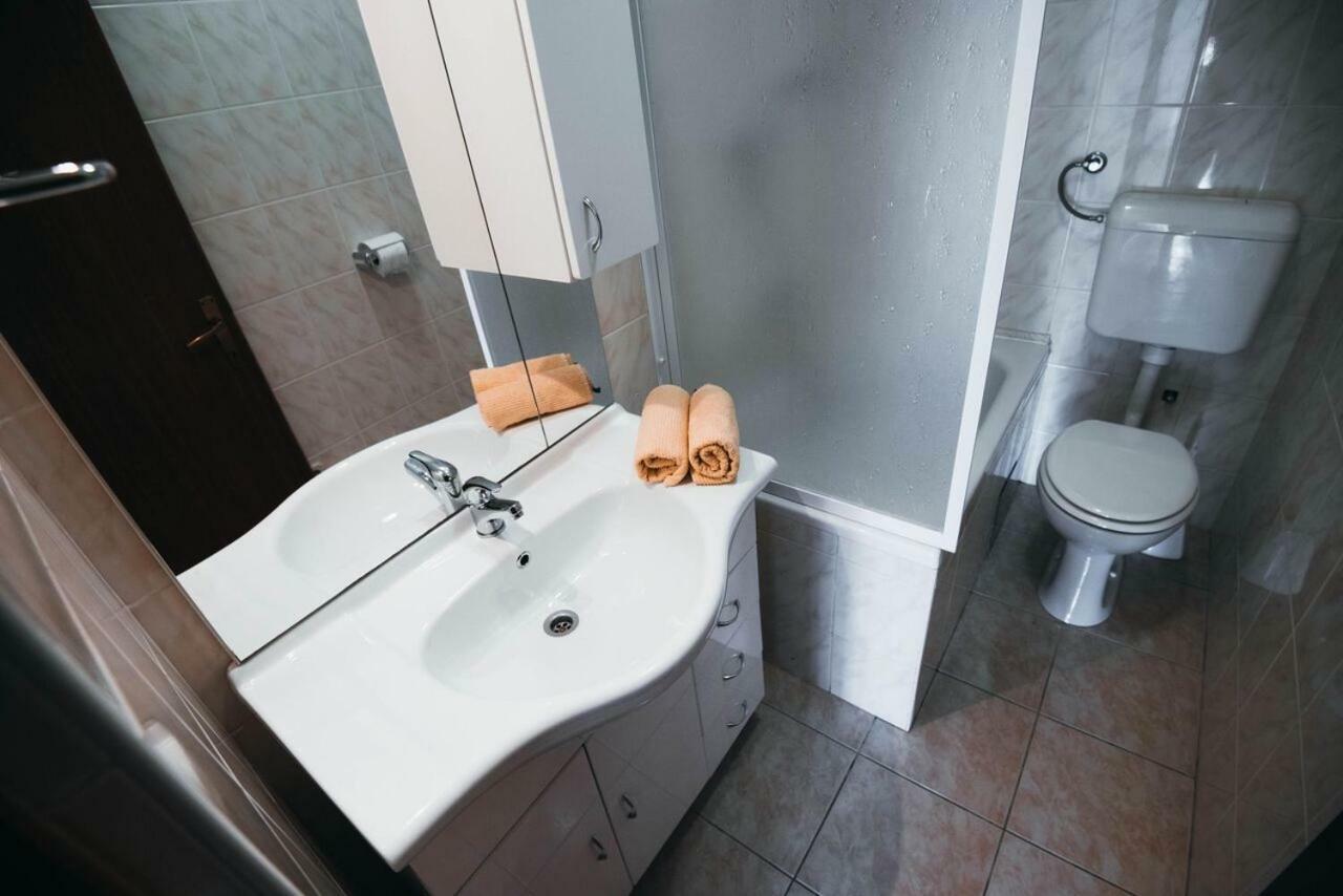 Apartmani Tamaris ヴォディツェ エクステリア 写真