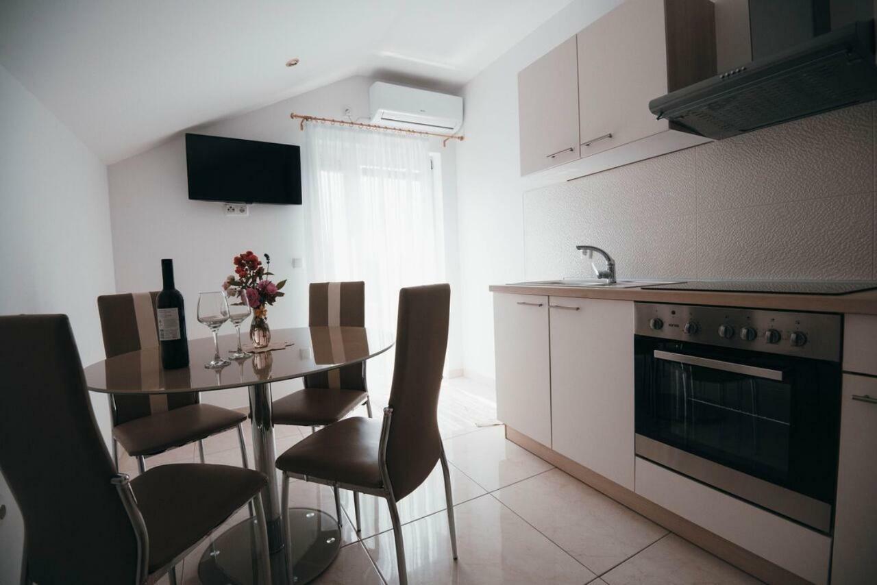 Apartmani Tamaris ヴォディツェ エクステリア 写真