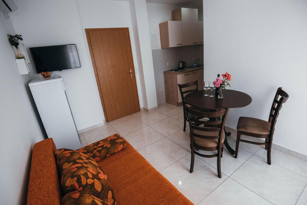 Apartmani Tamaris ヴォディツェ エクステリア 写真